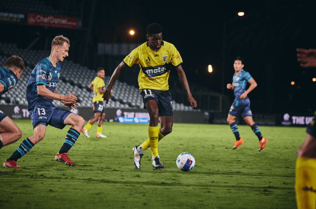 爱游戏体育平台-关于西悉尼流浪者伤病名单更新，关键球员状态备受关注的信息