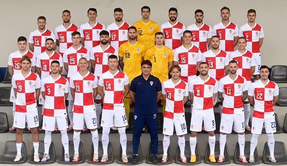 爱游戏入口-克罗地亚队备战欧洲杯预选赛，实力强劲