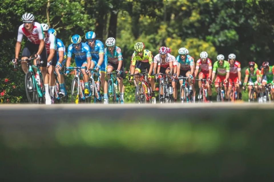 爱游戏官网-包含骑行项目比赛精彩纷呈，屡屡刷新纪录的词条