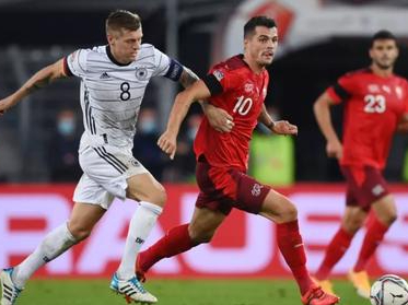 包含德国队备战决赛,斗志高涨的词条 包含德国队备战决赛,斗志高涨的词条