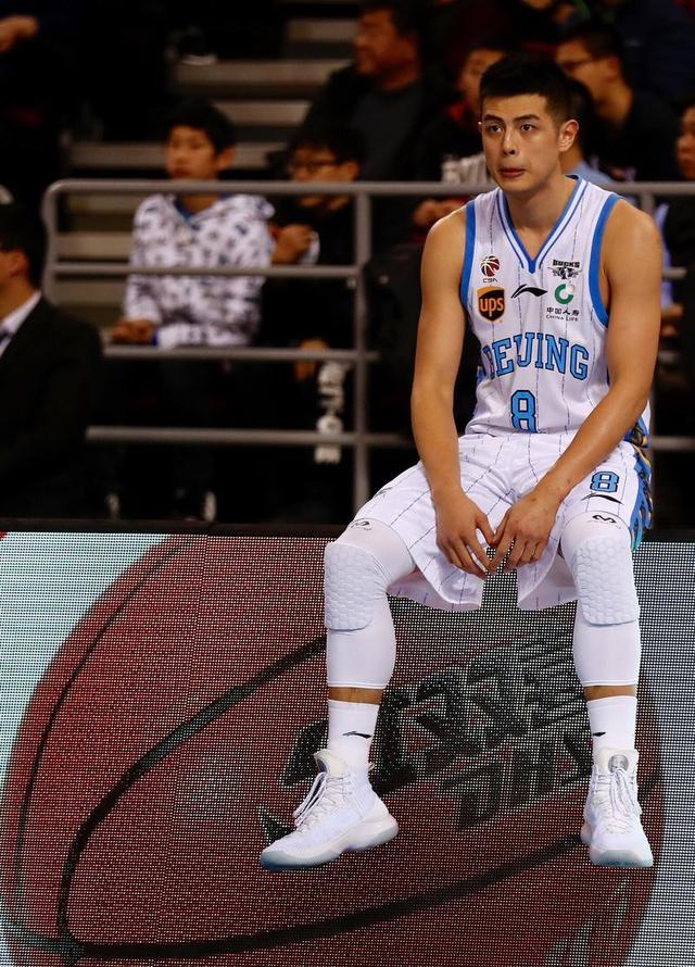 爱游戏网页版入口-北京首钢队增强进攻力，挑战广东宏远队