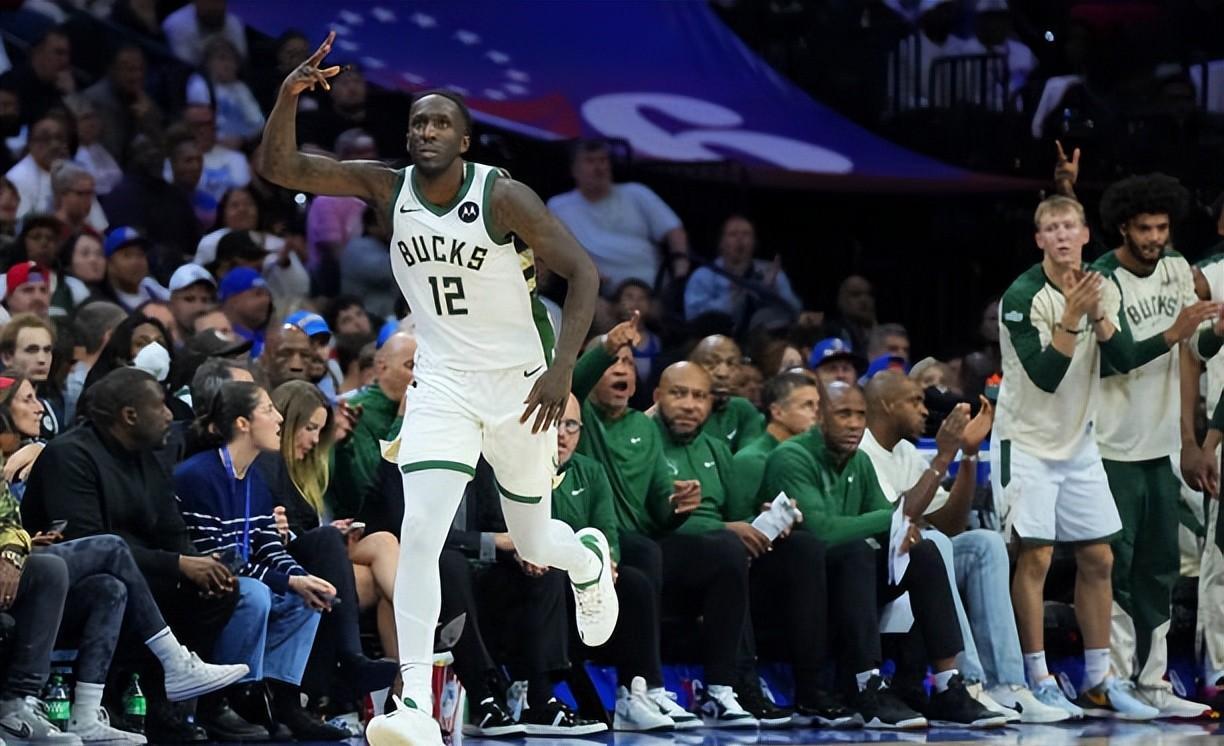 包含雄鹿大将因伤休战,季后赛前景堪忧的词条 包含雄鹿大将因伤休战,季后赛前景堪忧的词条