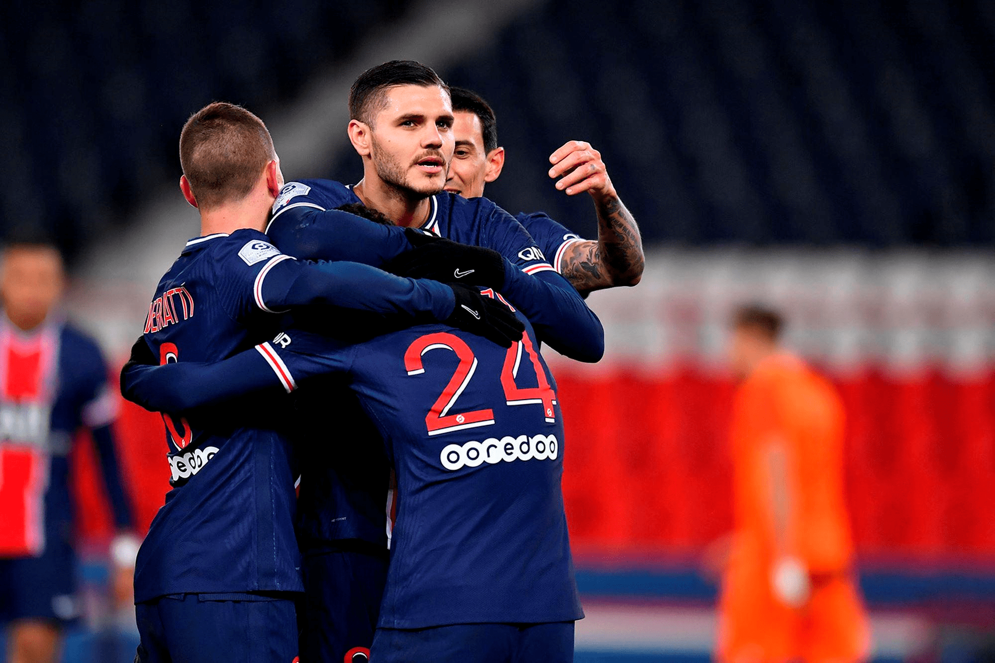 包含里尔客场战平里昂,双方难分高下的词条 包含里尔客场战平里昂,双方难分高下的词条