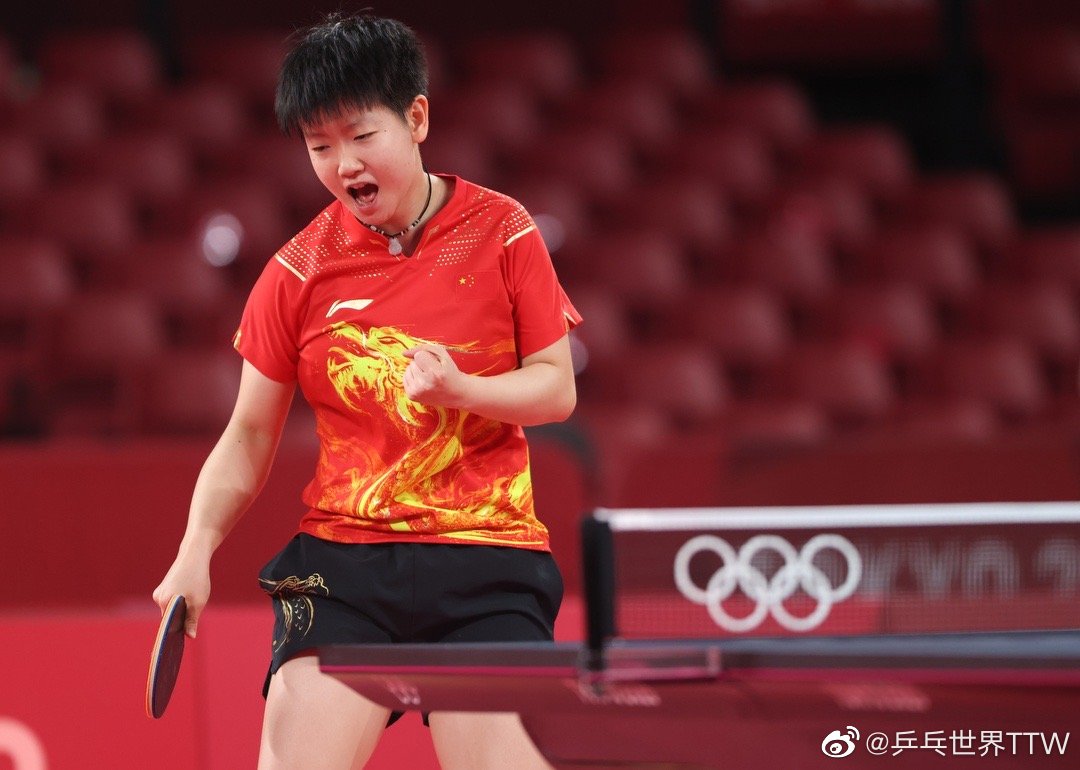 东道主队头号选手夺冠,独领风骚 东道主队头号选手夺冠,独领风骚