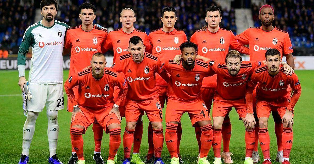 包含沙尔克主场告负,备战对阵杜塞尔多夫战的词条 包含沙尔克主场告负,备战对阵杜塞尔多夫战的词条