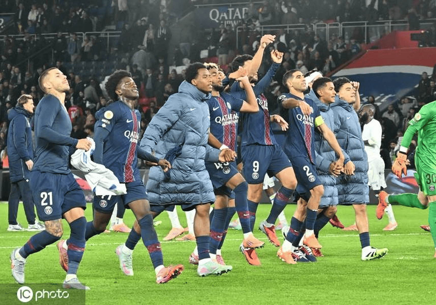 爱游戏官网网页版入口-包含巴黎圣日耳曼遭遇劲敌，险胜取胜的词条