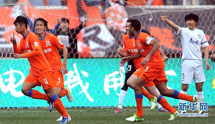 爱游戏-山东鲁能客场挑战天津泰达，保住保级希望的简单介绍